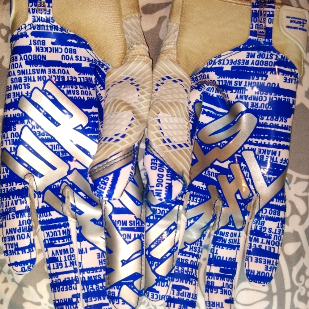 Adidas football gloves